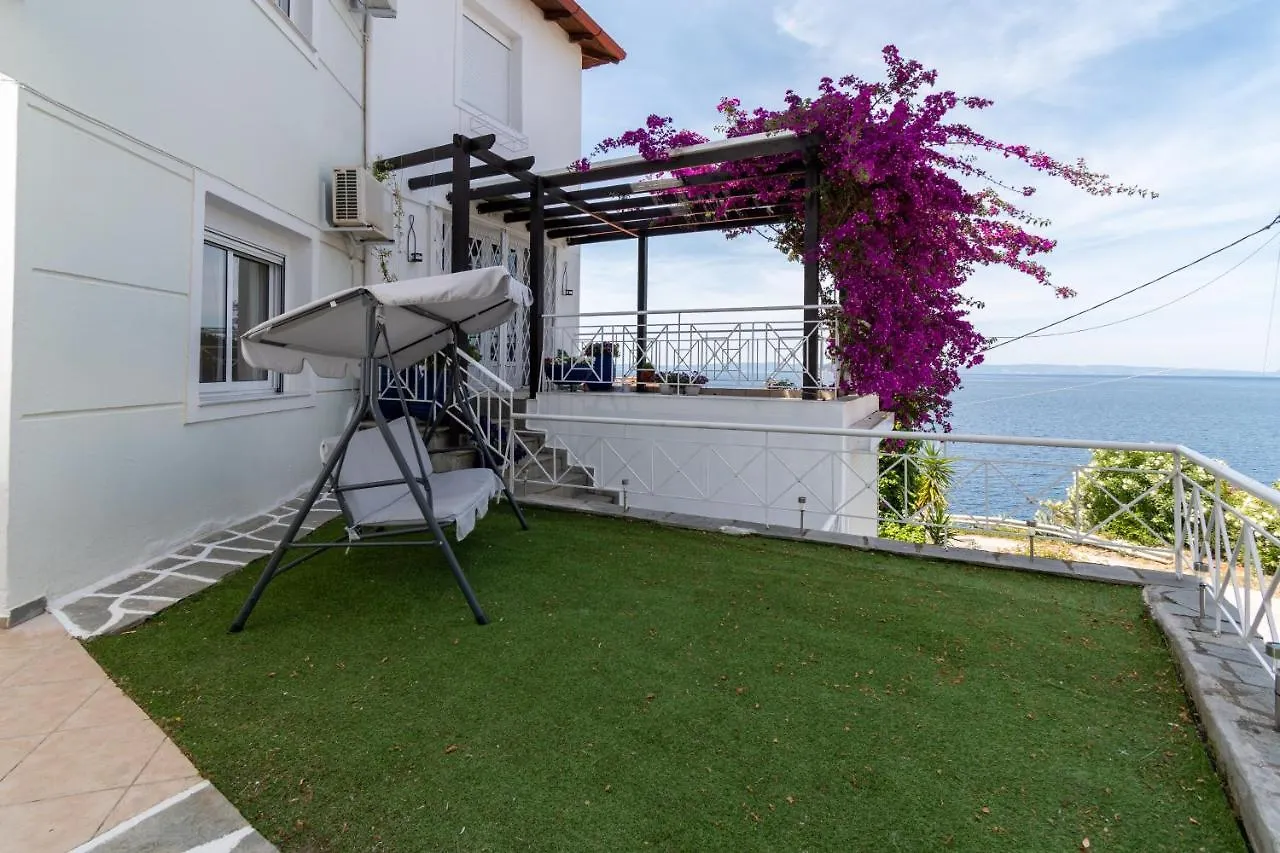 Anesis Seaview Apartment 네오스마르마라스