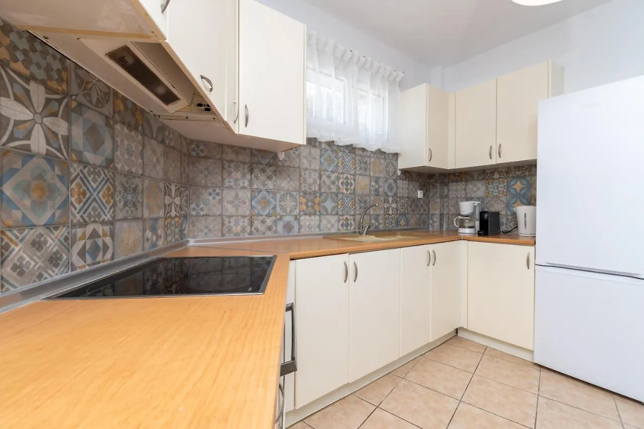 Anesis Seaview Apartment 네오스마르마라스 그리스